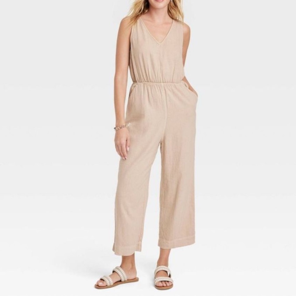 Universal Thread Tan Linen V-Neck Jumpsuit